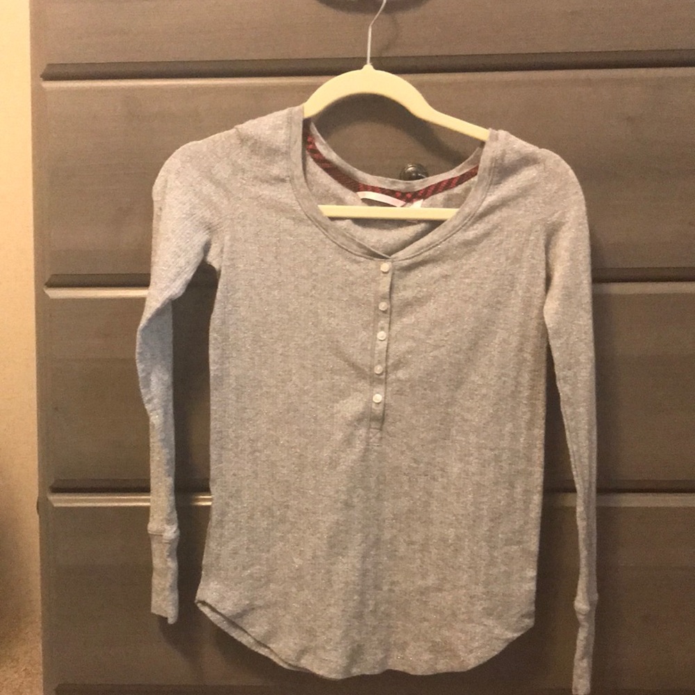 Victoria’s Secret Long sleeve shirt